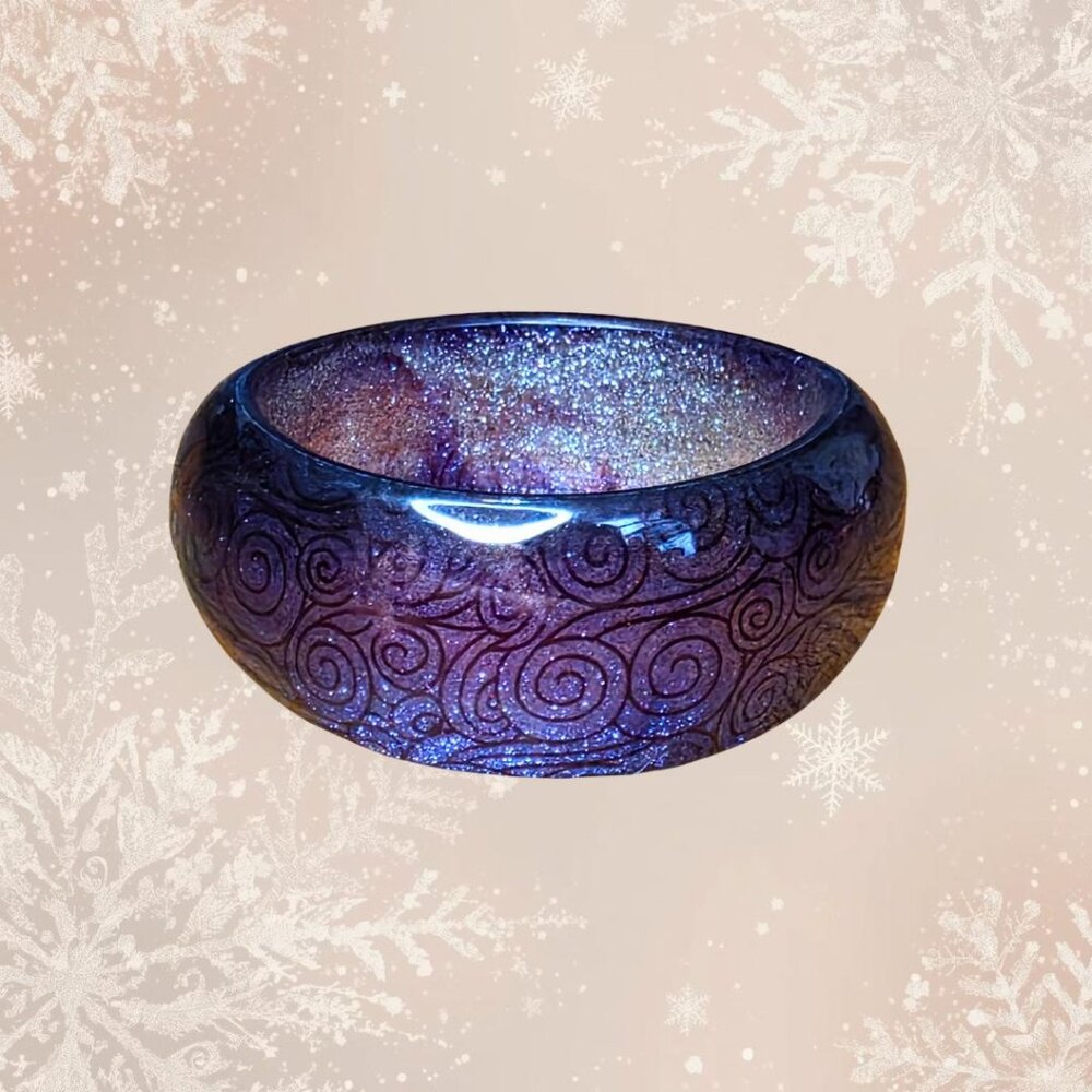 🌙 “Twilight Bloom” Resin Bangle Bracelet